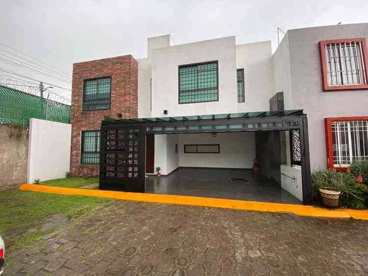casa en venta calle 20 de noviembre san salvador tizatlali metepec mexico pfYfGnG
